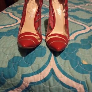 Red heels size 7